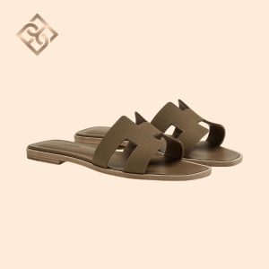 Hermes Oran Sandal 38 - Etoupe